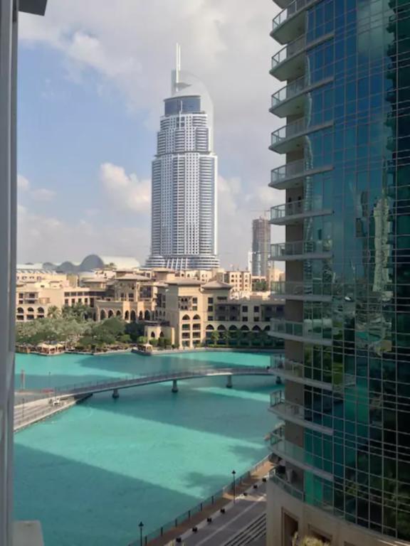 Faraway Homes - Burj Residences ดูไบ ภายนอก รูปภาพ