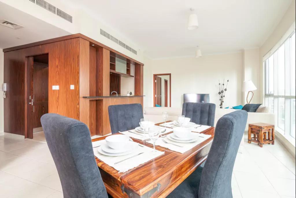 Faraway Homes - Burj Residences ดูไบ ภายนอก รูปภาพ
